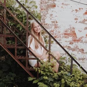 Meet your Posher, Bailey